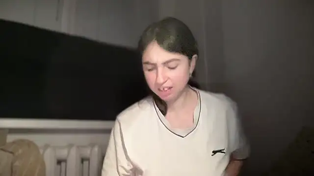 Aphr0ditee online show from 03-08-26, 06:00