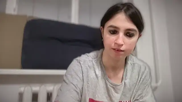 Aphr0ditee online show from 03-04-26, 06:15