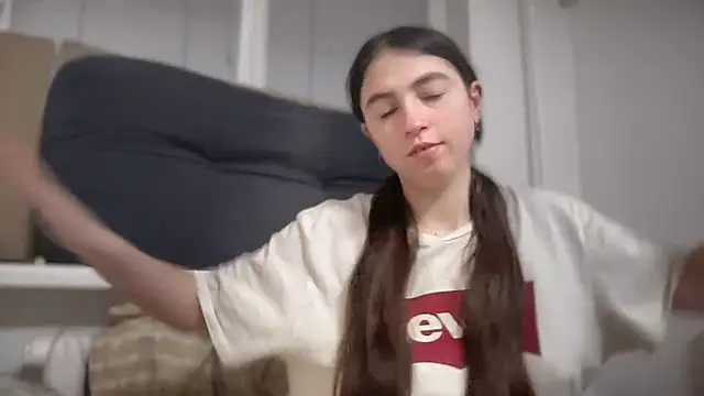 Aphr0ditee online show from 03-19-26, 07:03