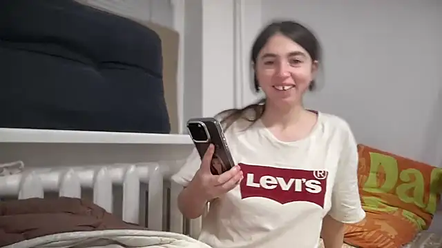 Aphr0ditee online show from 03-17-26, 07:06