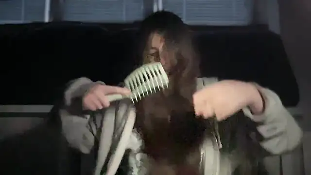 Snapshot of Aphr0ditee chatting on 01-18-26, 01:47 Aphr0ditee online show from 01-18-26, 01:47