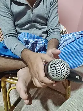 Snapshot of smgrtamil chatting on 01-14-26, 09:29 smgrtamil online show from 01-14-26, 09:29