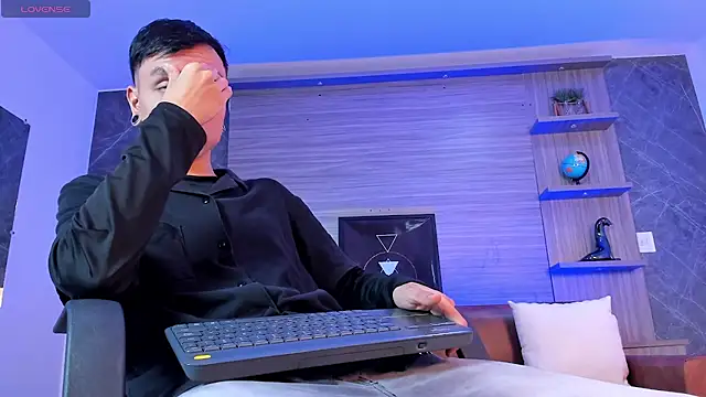 Bastthianxxx online show from 12-04-25, 07:24