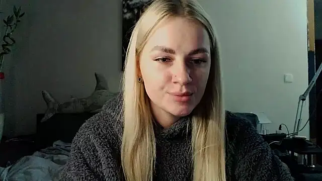 Snapshot of Whitehex666 chatting on 11-30-25, 04:41 Whitehex666 online show from 11-30-25, 04:41