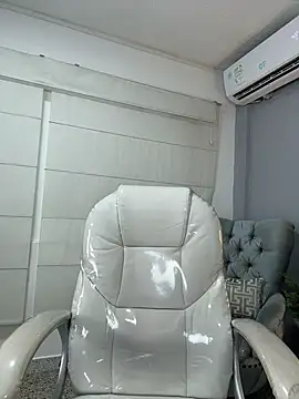 AnnaJaimes online show from 05-28-26, 12:29