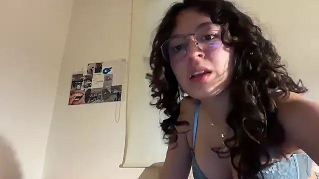 Alicatcua  online show from 03-23-26, 02:11