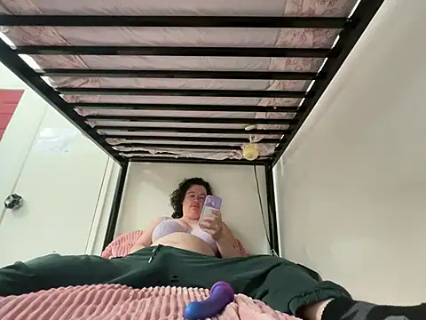 rubi delicious online show from 02-05-26, 04:36