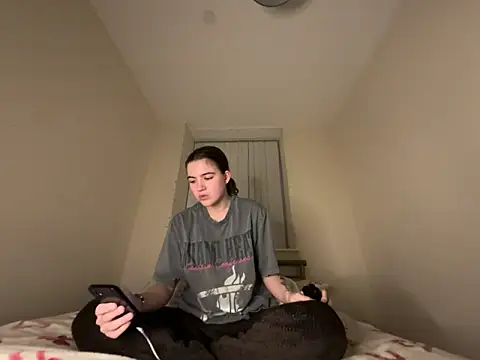 lucyx xx online show from 02-27-26, 06:30