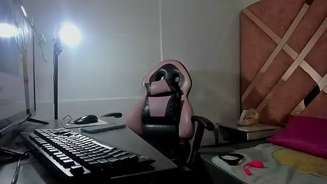 Valeria gil  online show from 03-05-26, 03:25