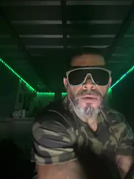 PabloGuzman11 online show from 04-19-26, 04:24