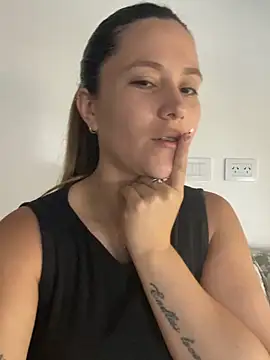 Snapshot of Nasss7 chatting on 02-26-26, 02:39 Nasss7 online show from 02-26-26, 02:39