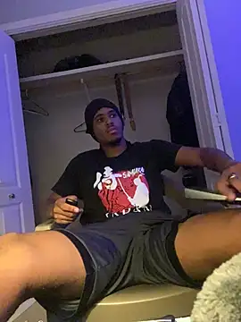 Snapshot of JayyMar0 chatting on 01-11-26, 01:01 JayyMar0 online show from 01-11-26, 01:01