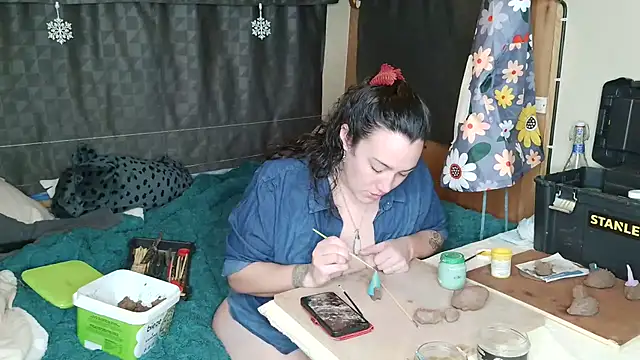 BBWorking online show from 12-15-25, 08:03