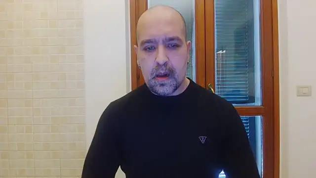 Snapshot of AMIRDIB2025 chatting on 02-26-26, 04:18 AMIRDIB2025 online show from 02-26-26, 04:18