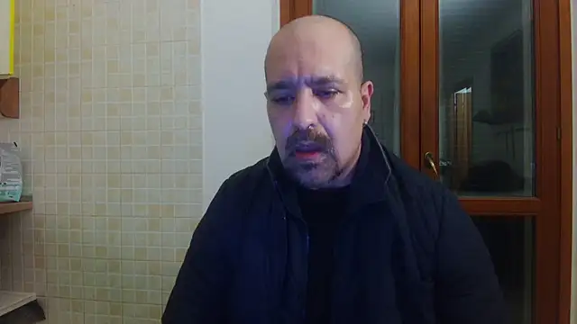 Snapshot of AMIRDIB2025 chatting on 03-01-26, 02:33 AMIRDIB2025 online show from 03-01-26, 02:33