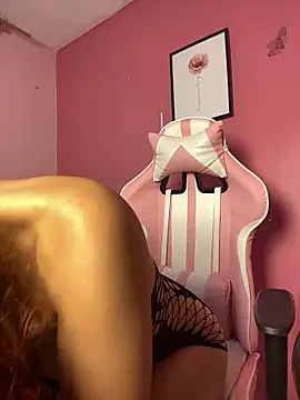 PrettyChloe  online show from 05-31-26, 07:25