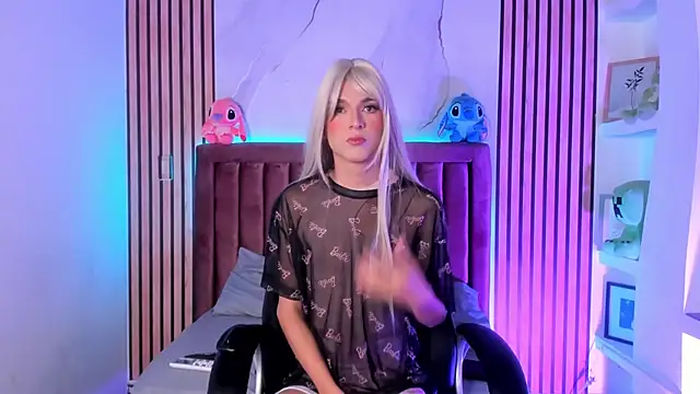 SthepanodiMonaco online show from 04-01-26, 03:19