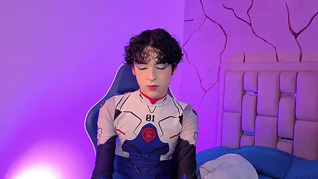 SthepanodiMonaco online show from 03-06-26, 03:23