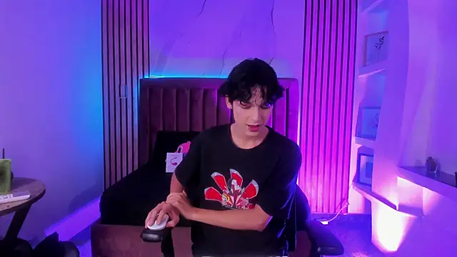 SthepanodiMonaco online show from 02-02-26, 08:19