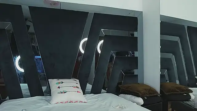 Snapshot of Kassandra_xxx chatting on 02-17-26, 09:23 Kassandra xxx online show from 02-17-26, 09:23