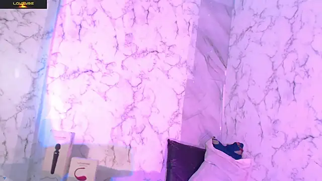 GraceMaaceey online show from 12-16-25, 11:36