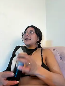 Dafne se online show from 12-18-25, 11:52