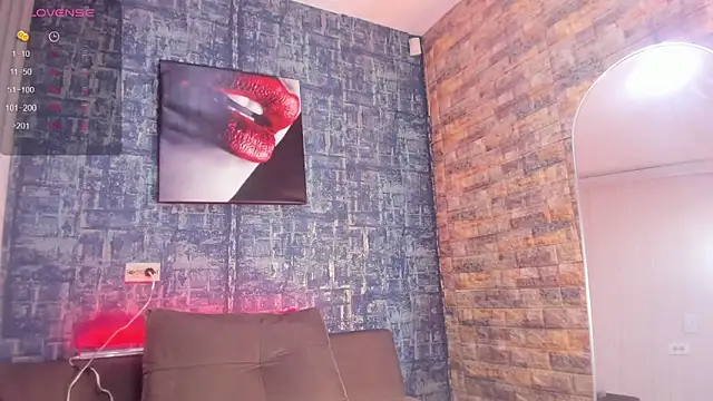 Snapshot of Brizza_H033 chatting on 02-06-26, 08:38 Brizza H033 online show from 02-06-26, 08:38