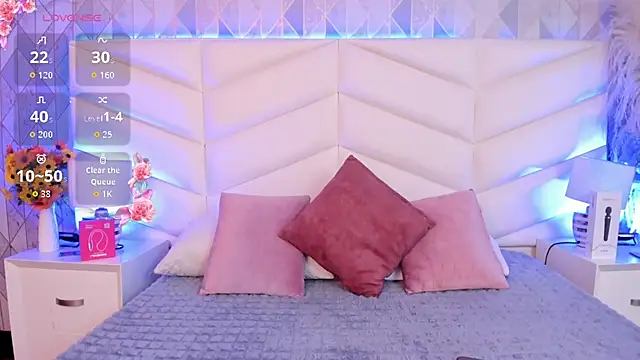 Lizzi Hotman  online show from 02-23-26, 08:31