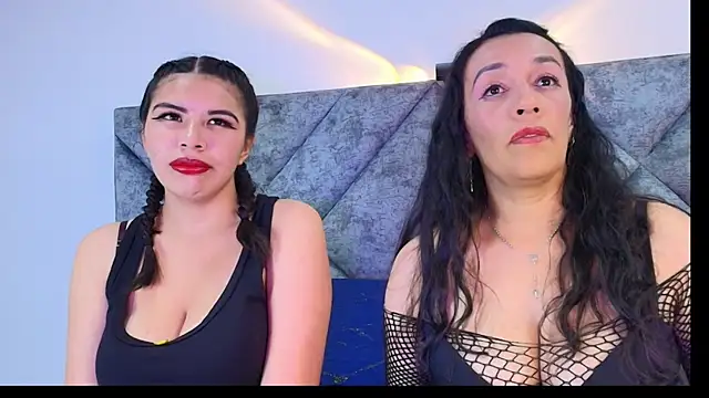 Nahomi rous777 online show from 11-28-25, 07:47