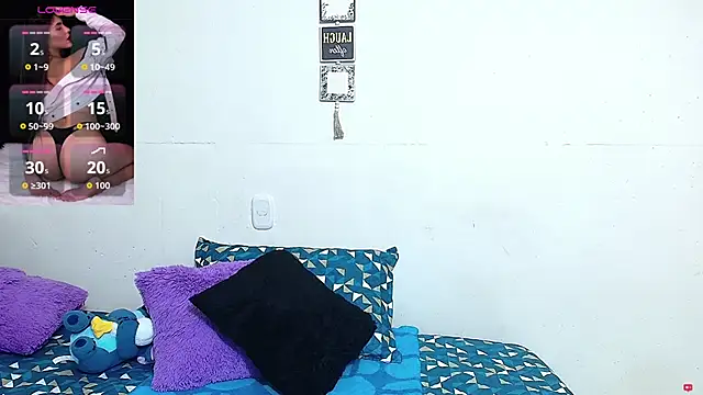 Snapshot of rose_towers4 chatting on 02-24-26, 11:49 rose towers4 online show from 02-24-26, 11:49