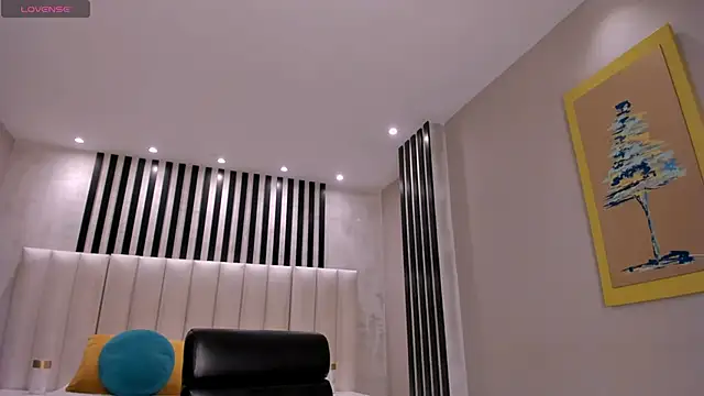 LisaFlowers  online show from 02-20-26, 10:39