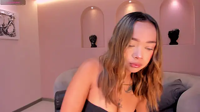 AmbarOwens online show from 12-23-25, 04:45