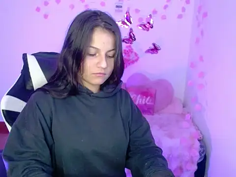 Nina  666 online show from 12-17-25, 11:37