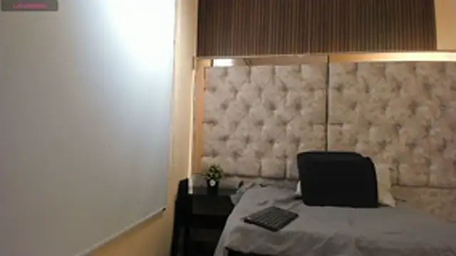  Caroline34 online show from 04-30-26, 10:33