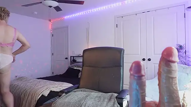 Mona The MILF online show from 12-03-25, 08:19