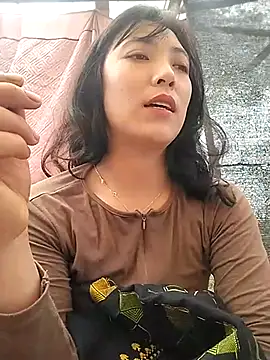 Snapshot of Alibabapi chatting on 02-10-26, 07:18 Alibabapi online show from 02-10-26, 07:18