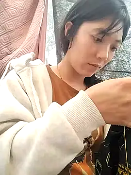 Snapshot of Alibabapi chatting on 02-17-26, 04:43 Alibabapi online show from 02-17-26, 04:43