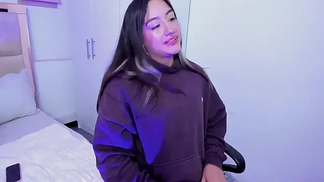 Nana  S online show from 01-07-26, 03:22