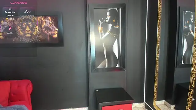 AgathaMyller online show from 12-18-25, 12:53