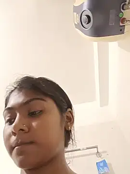Cute diya023 online show from 06-14-26, 01:45