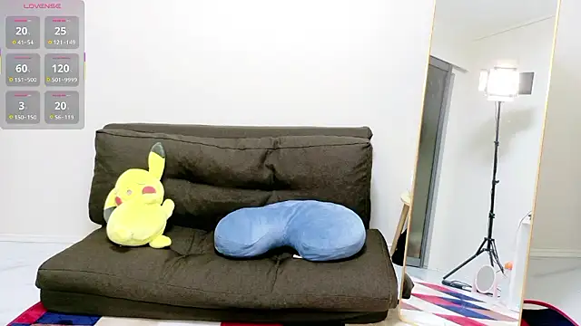 Snapshot of moeka_chaaan chatting on 03-20-26, 10:49 moeka chaaan online show from 03-20-26, 10:49