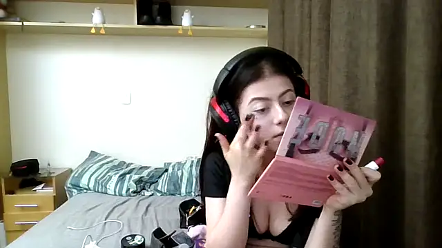 GabriellaManhas online show from 03-11-26, 05:51