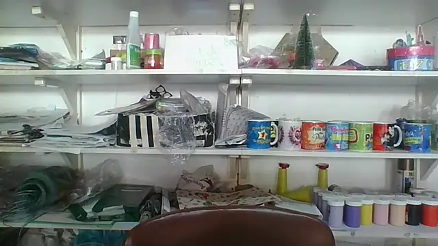 Snapshot of hafsa_ali chatting on 12-21-25, 06:53 hafsa ali online show from 12-21-25, 06:53