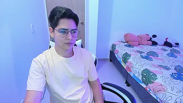 Snapshot of Asta_YunoXXX chatting on 02-23-26, 04:47 Asta YunoXXX online show from 02-23-26, 04:47