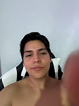 Asta YunoXXX online show from 01-17-26, 05:22