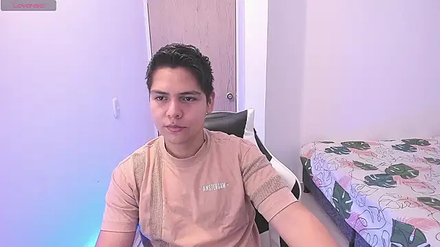 Asta YunoXXX online show from 03-05-26, 05:15