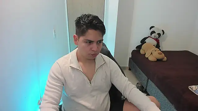 Asta YunoXXX online show from 05-01-26, 03:33