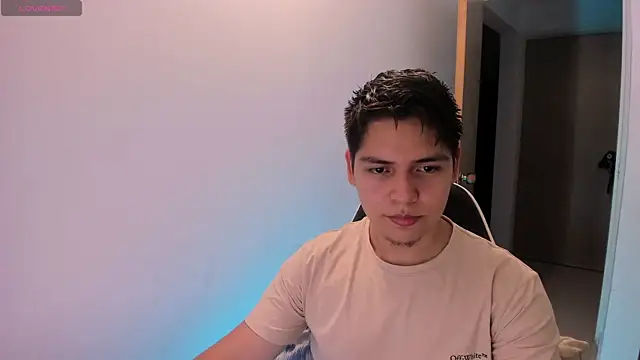 Asta YunoXXX online show from 05-21-26, 03:59