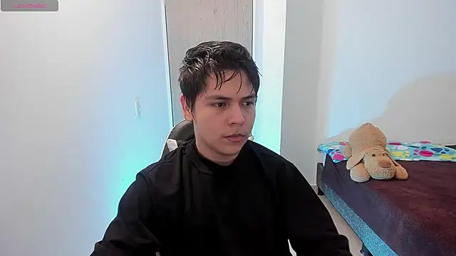 Asta YunoXXX online show from 04-19-26, 04:24