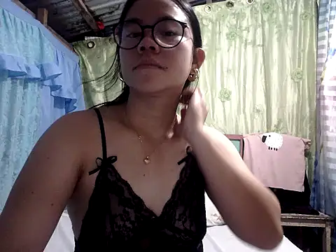 xxdreamgirl69 online show from 02-06-26, 10:06